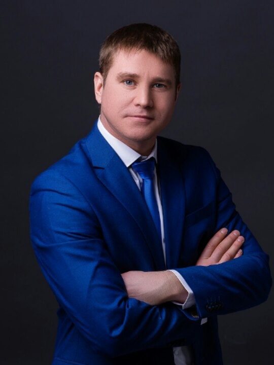 Александр Ханкеев